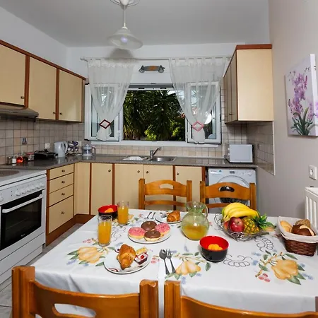 Mary's House * 아르고스톨리온