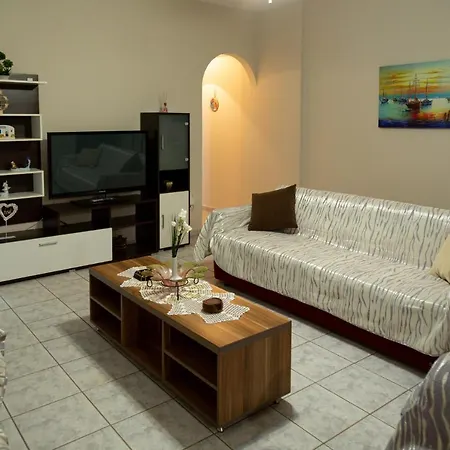 Apartament Mary's House *